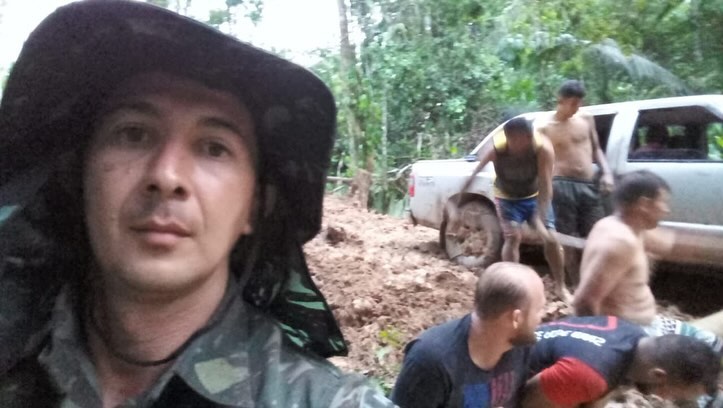 Fomos desafiados a ir ao Seringal Arés localizado as margens do Rio Purus uma distancia de